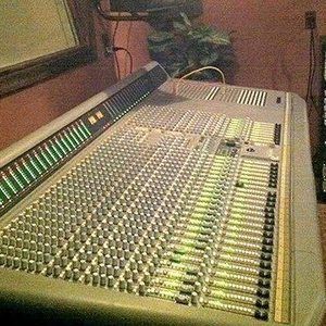 Meet your Posher, Edgar guzman